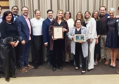 Noble recibe el Premio al Decreto de Excelencia en el Condado de Portage